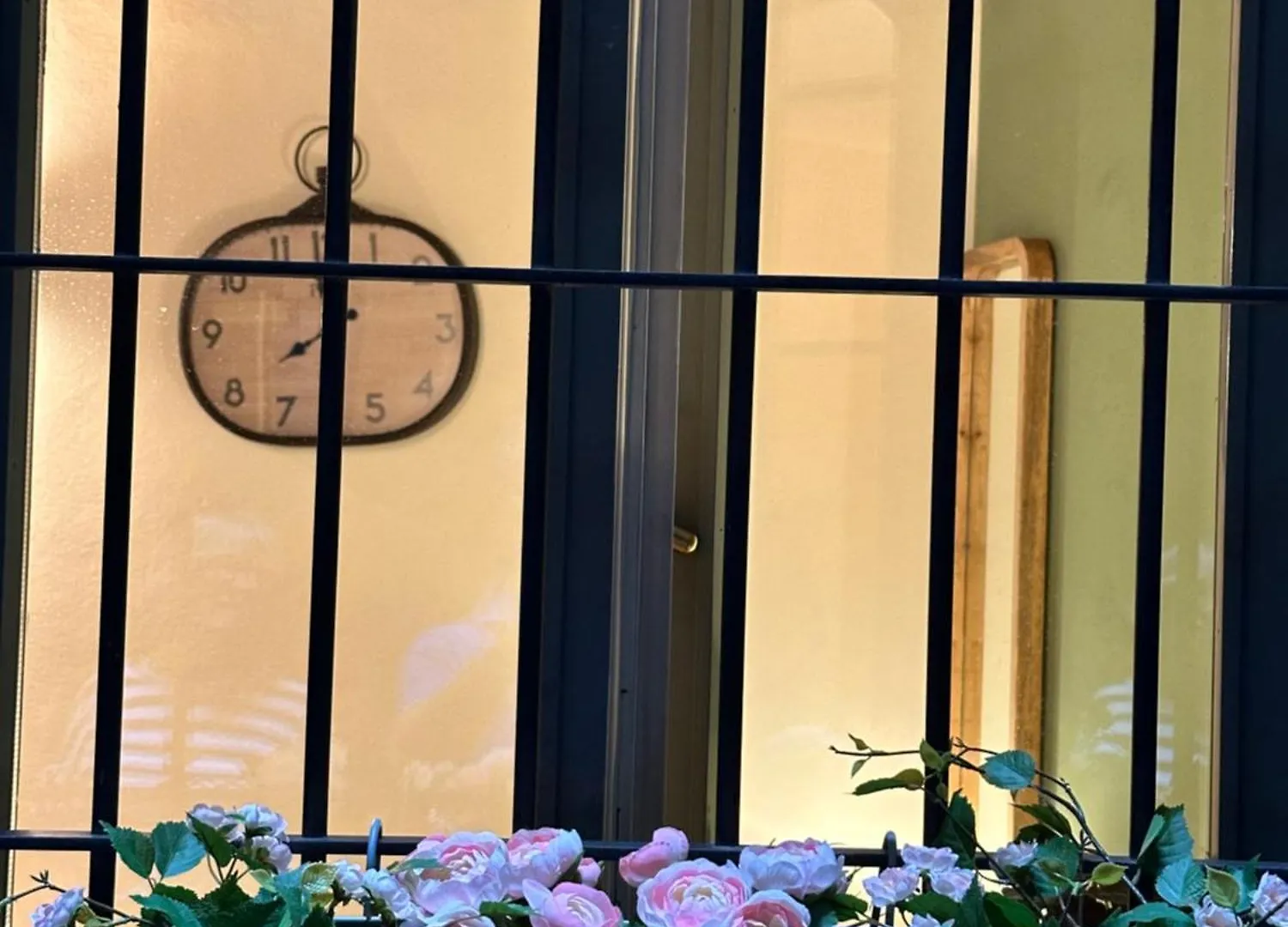 Apartment Your Lovely Retreat In Brera Milan